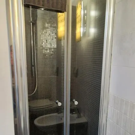 Casa Dei Forti Di Legnino Appartement
