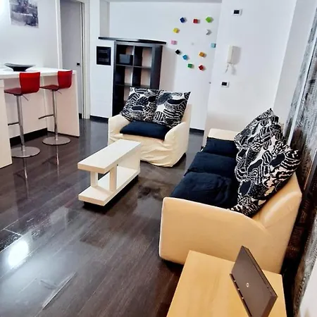 Casa Dei Forti Di Legnino Lägenhet